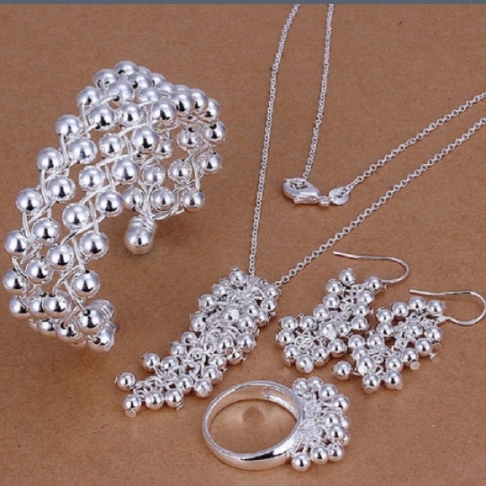 GORGEOUS FASHION 3/PIECE JEWELRY